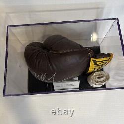 Gant de boxe vintage Everlast signé par Mike Tyson avec boîtier d'exposition JSA COA