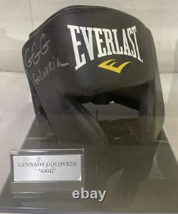 Gennady Golovkin GGG (Triple G) a signé un gant Everlast avec un certificat d'authenticité PSA + une vitrine d'exposition.