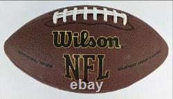 Jayron Kearse Signé Wilson NFL Football (jsa Témoin Coa) Avec Cas D'affichage