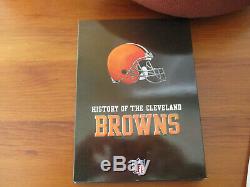 Jim Brown Autographed Browns Mini Casque Withcoa, Ltd Ed Football, Vitrine, DVD