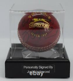 Josh Hazlewood A Signé Autograph Cricket Ball Display Case Australie Aftal Coa