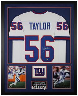 Lawrence Taylor Maillot Blanc de New York Autographié et Encadré avec Certificat d'Authenticité Beckett