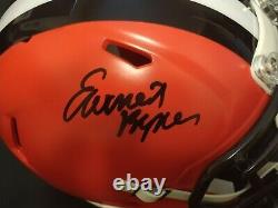 Le Byner Earnest Signé Cleveland Browns Speed Mini Casque (jsa Coa) Avec Boîtier D'affichage