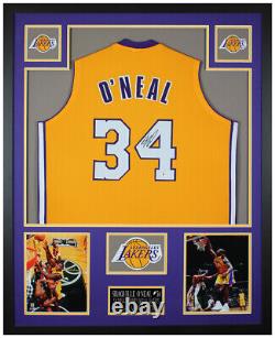 Maillot jaune Lakers autographié et encadré par Shaquille O'Neal avec certificat d'authenticité de Beckett