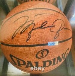 Michael Jordan Autographié Nba Basketball Officiel Avec Uds Coa Et Vitrine