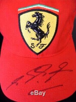 Michael Schumacher Rare Main Véritable Signé Ferrari Cap Display Case Coa Grand Prix F1