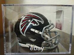 Mike Davis Signé Atlanta Falcons Speed Mini Casque (jsa Witness Coa) Avecaffichage