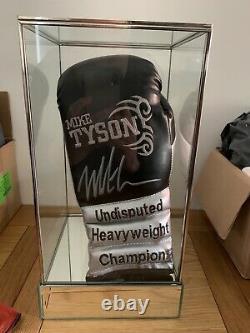 Mike Tyson Signed Ltd Edit Glove In Superb Glass Display Cas Coa £275 Livré