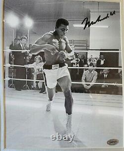 Muhammad Ali Autographié Photo Encadrée Professionnellement Coa Par Esg C#130095