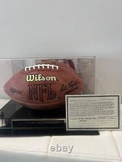 Peyton Manning 2004 49 Touchdown MVP Ballon de football autographié avec boîtier d'affichage et COA