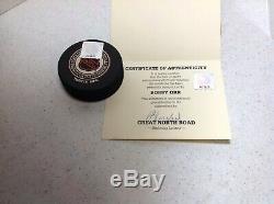 Rare Bobby Orr Bruins De Boston Autographed Puck Withcoa & De Luxe Vitrine