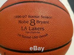Rare Kobe Bryant 1996 Rookie Signe Basket Spalding Psa Adn Coa Vitrine