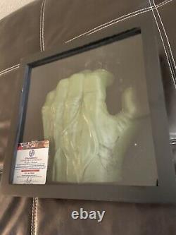 Stan Lee Signé Hulk Smash Fist Avec Vitrine Avec Coa Loa Global Authentics