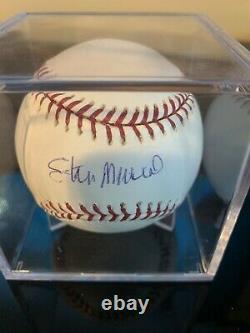 Stan Musial Autographié Baseball Signé Avec Coa Et Boîtier D'affichage
