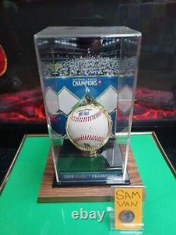 Sympa! Mookie Betts Signé Mlb Baseball W Mlb Coa & Dodger Ball Display Case