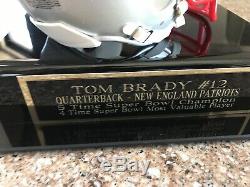 Tom Brady Signé Mini Casque Display Patriots Case Buccaneers Authentique Auto Coa