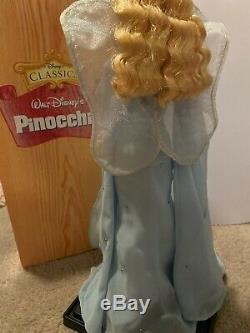 Tonner Disney Fée Bleue 16 Poupée Pinocchio Avec Vitrine, Coa, Et Boîte D'origine