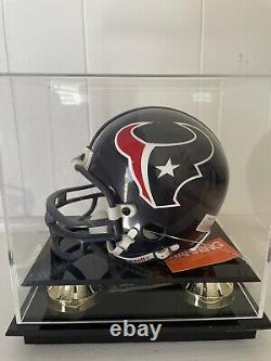 Tony Boselli a signé un mini casque des Houston Texans avec un certificat d'authenticité et un étui de présentation.
