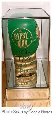 Tyson Fury Signed Ltd Edit Glove In Superb Glass Display Cas Coa £240 Livré