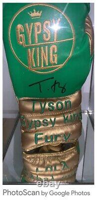 Tyson Fury Signed Ltd Edit Glove In Superb Glass Display Cas Coa £240 Livré