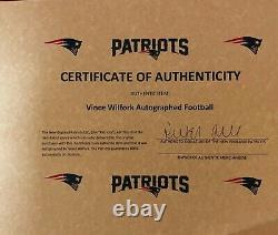 Vince Wilfork Patriotes/texans Autographié Football Avec La Nouvelle Angleterre Patriotes Coa