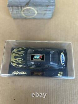 Voiture de test Rusty Wallace avec chronomètre 1/24 Nascar dans un étui d'exposition avec Coa